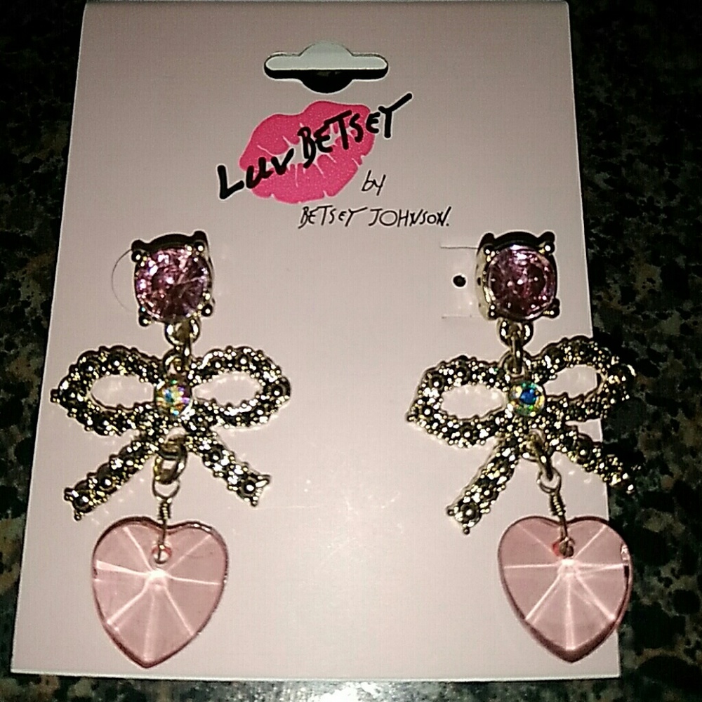 NWOT Betsey Johnson earrings